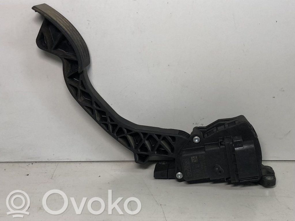 Ford C-MAX I Akceleratoriaus pedalas 