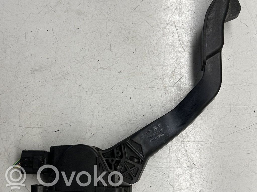 Peugeot 307 Accelerator throttle pedal 