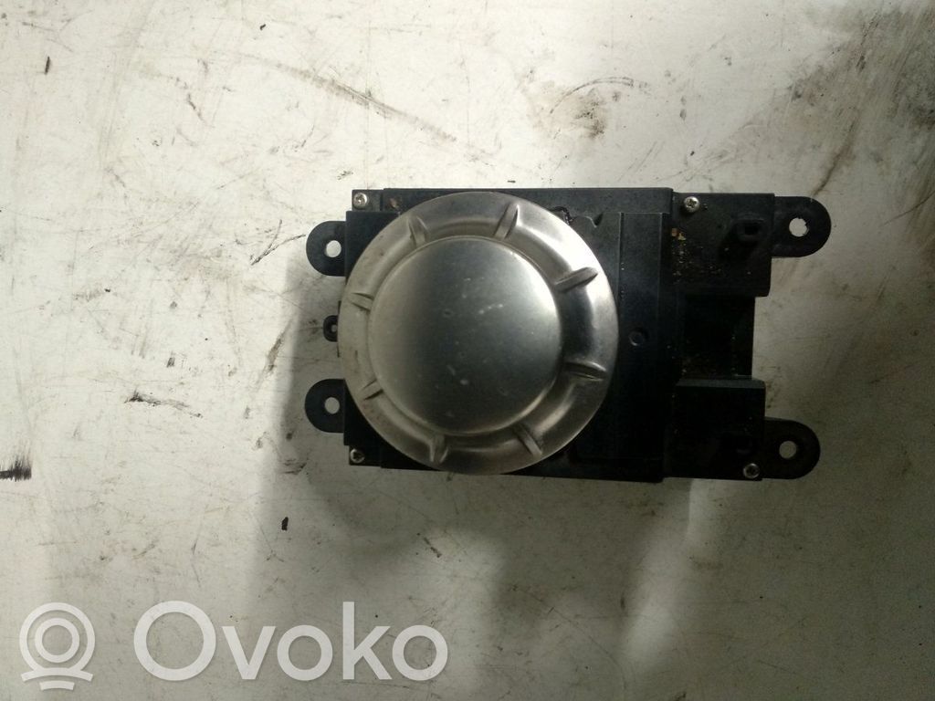 BMW 5 E60 E61 Panel radia 
