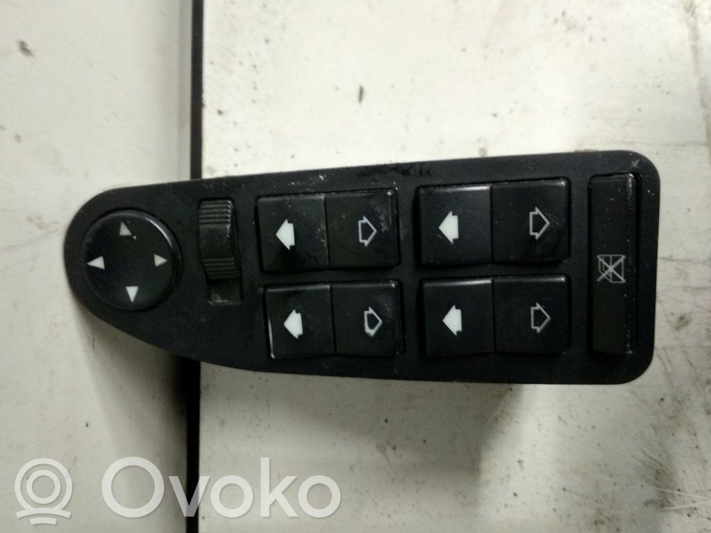 BMW 5 E39 Electric window control switch 