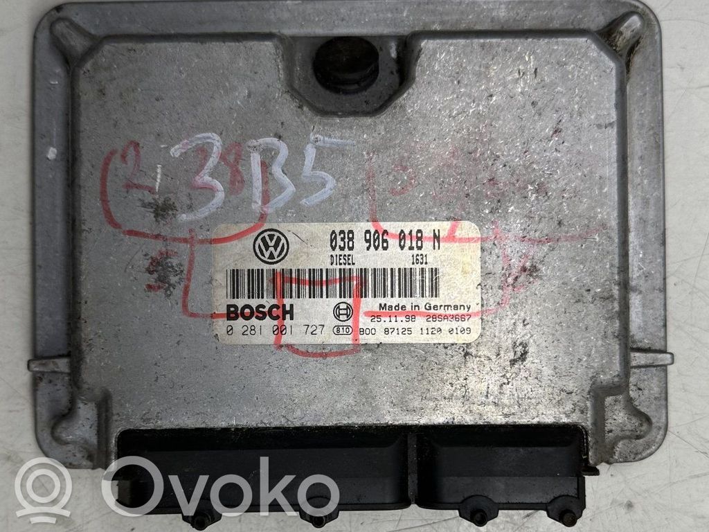 Volkswagen PASSAT B5 Engine control unit/module 