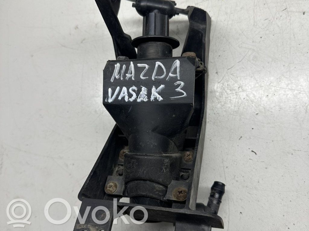 Headlight washer spray nozzle