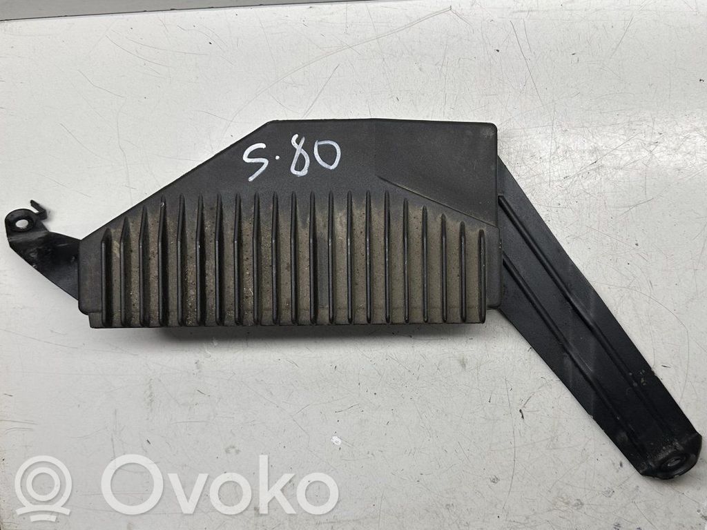 Volvo S80 Garso stiprintuvas 