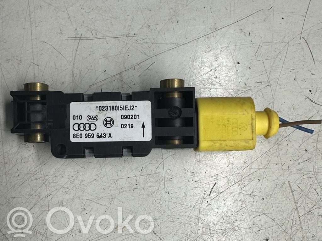 Airbagsensor Crashsensor Drucksensor   8E0959643A