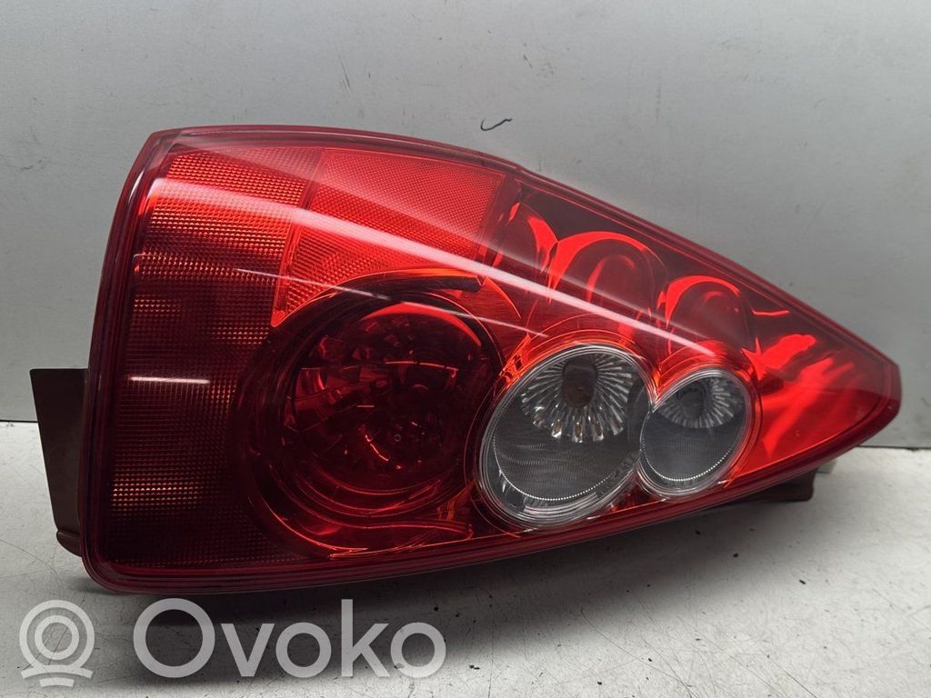 Mazda 5 Rear/tail lights 