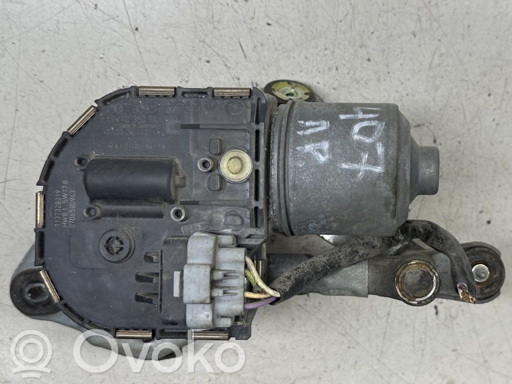 Peugeot 407 Front wiper linkage 