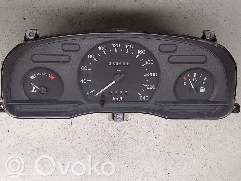 Speedometer (instrument cluster)