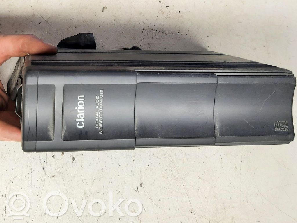 Peugeot 407 CD/DVD changer 