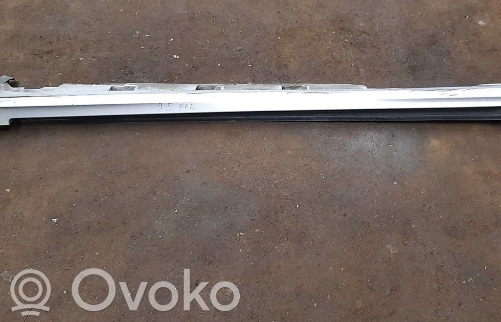 Saab 9-5 Slenkstis 