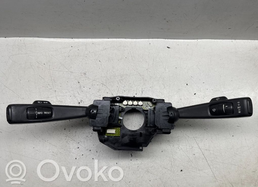 Volvo S40 Wiper turn signal indicator stalk/switch 