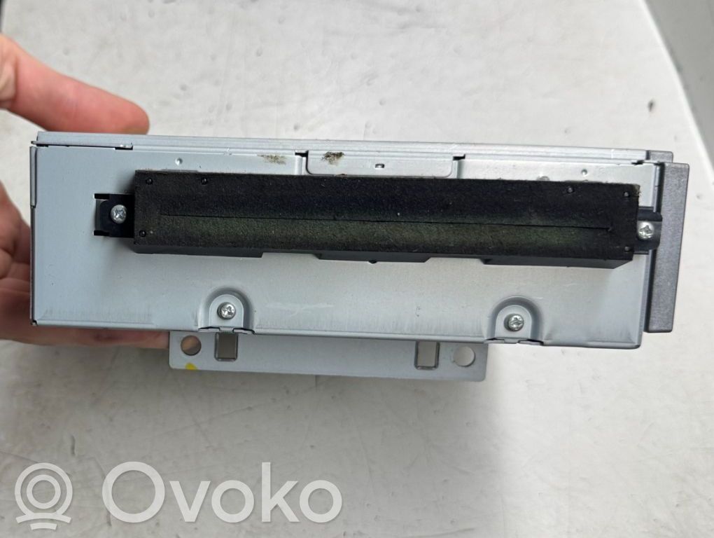 Panel / Radioodtwarzacz CD/DVD/GPS   70087622,31260528,31260532
