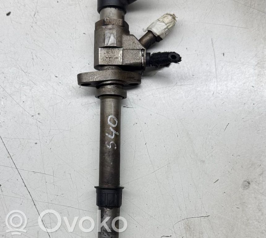 Volvo S40 Fuel injector 