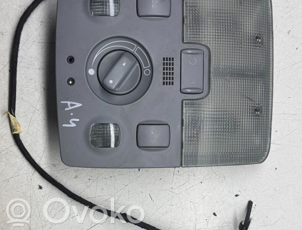 Audi A4 S4 B5 8D Luz del asiento delantero 