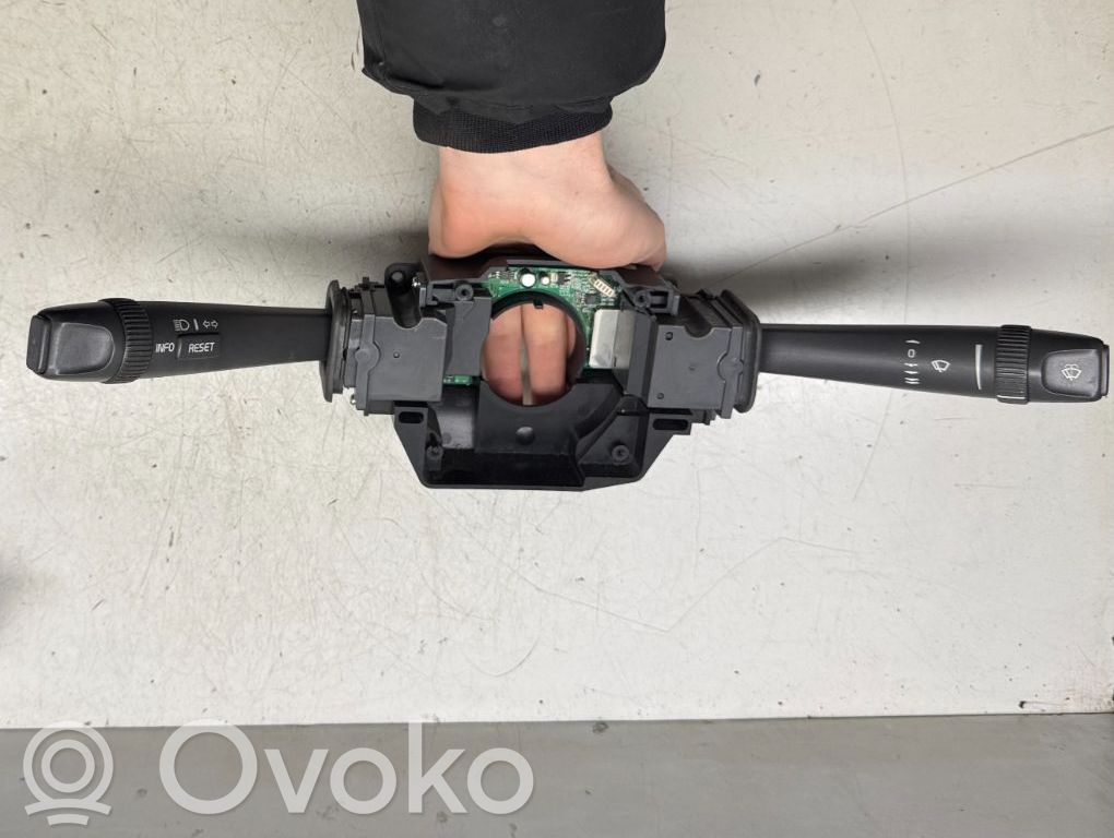 Volvo S60 Rokturu komplekts 