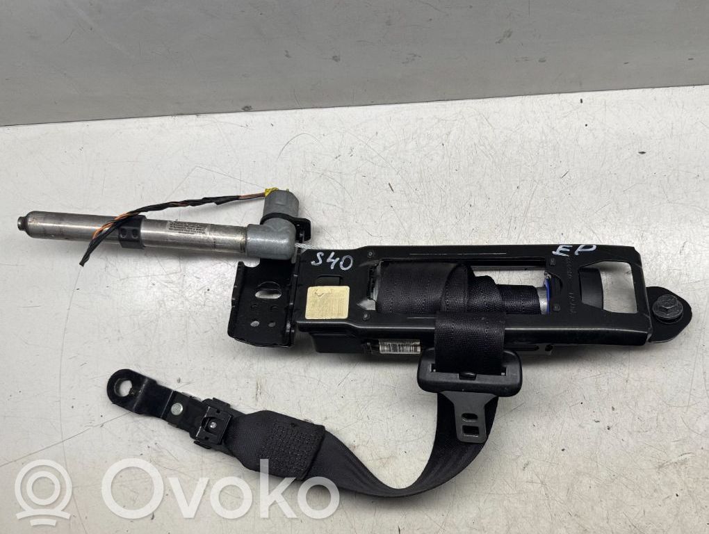 Volvo S40 Cinturón delantero 