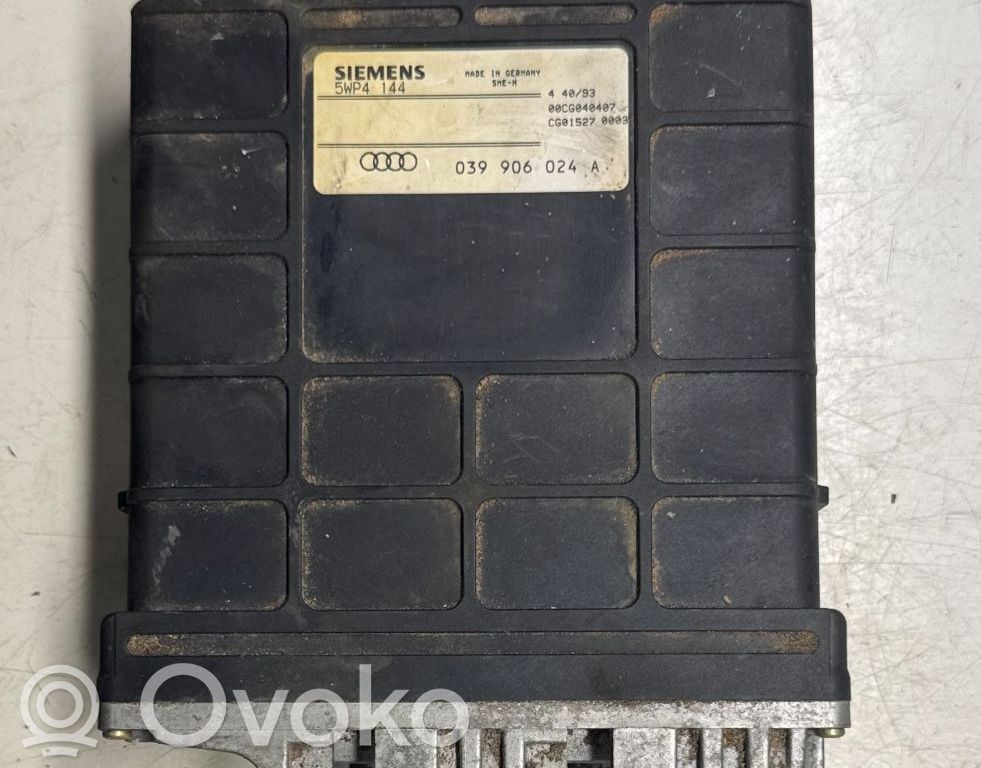 Audi 80 90 S2 B4 Engine control unit/module 