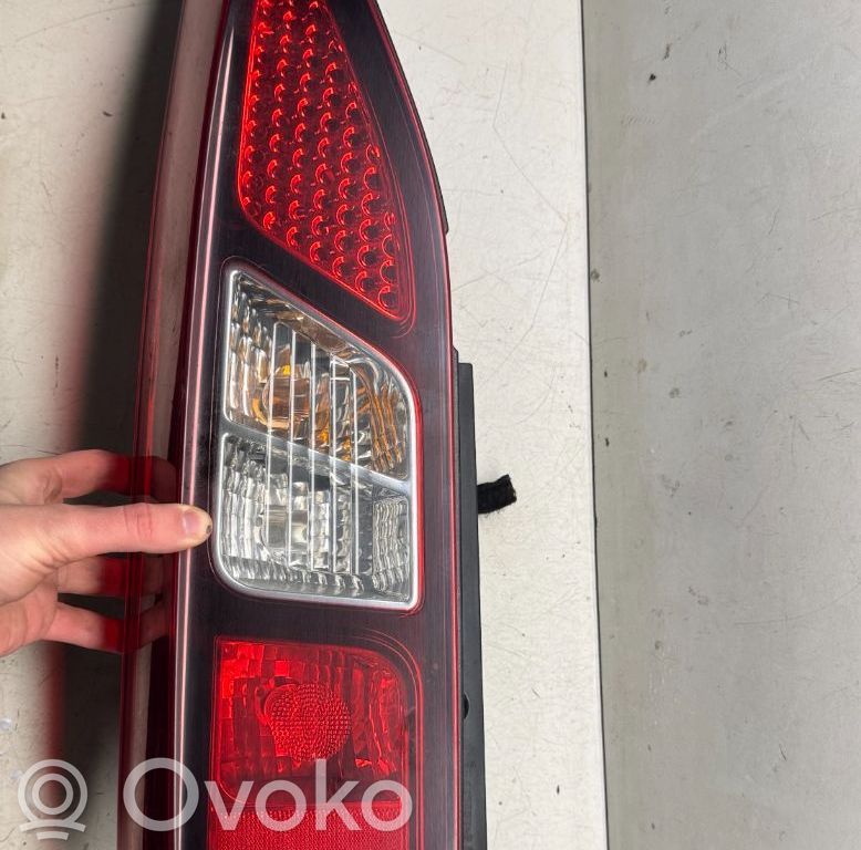 Rear/tail lights   9680545280,9677205180