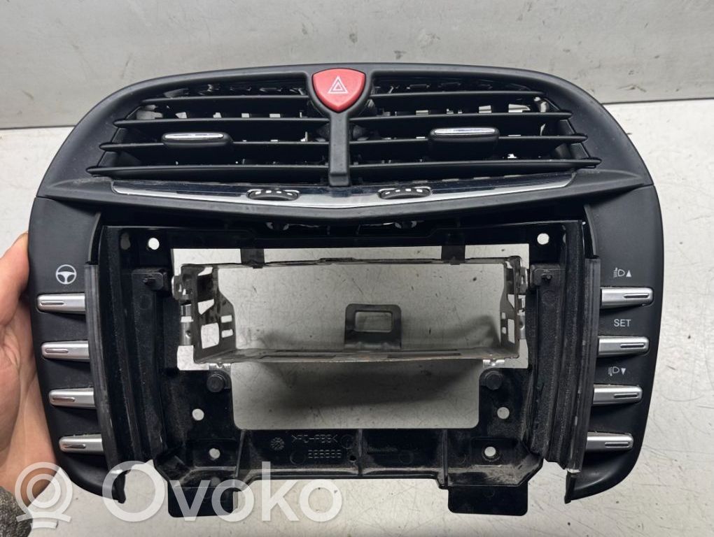 Lancia Delta Dash center air vent grill 