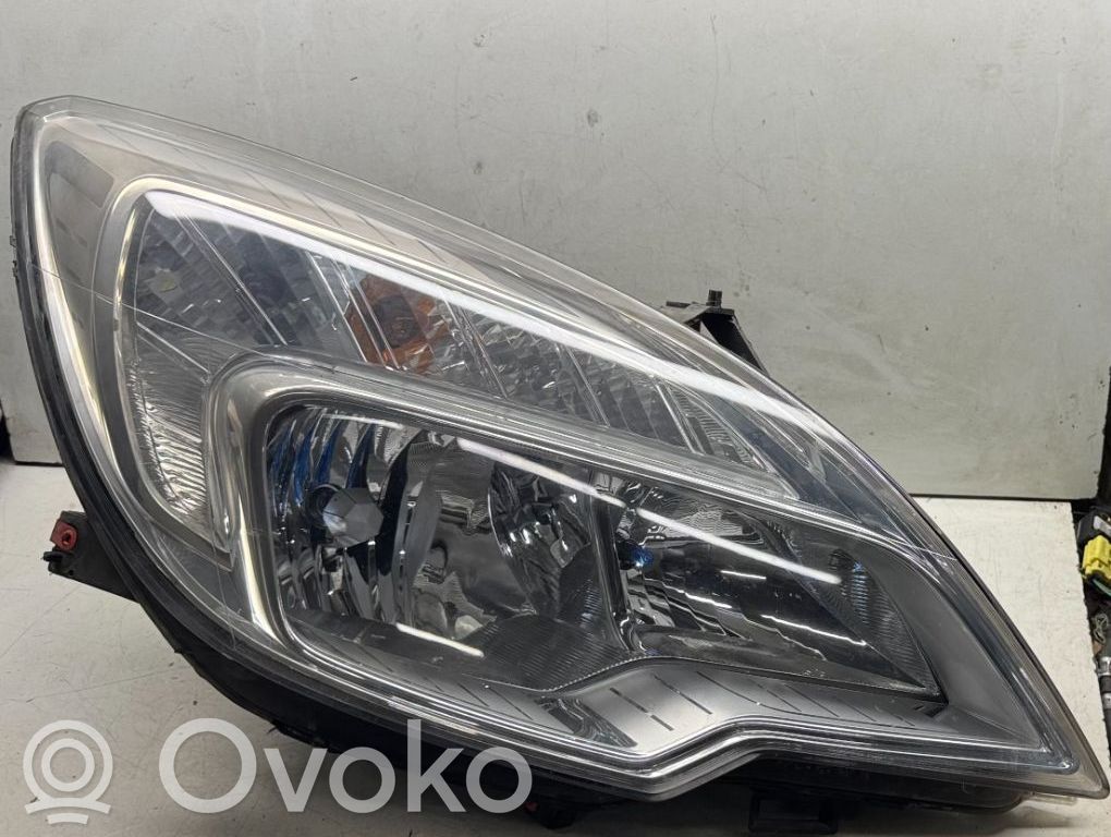 Opel Meriva B Priekšējais lukturis 