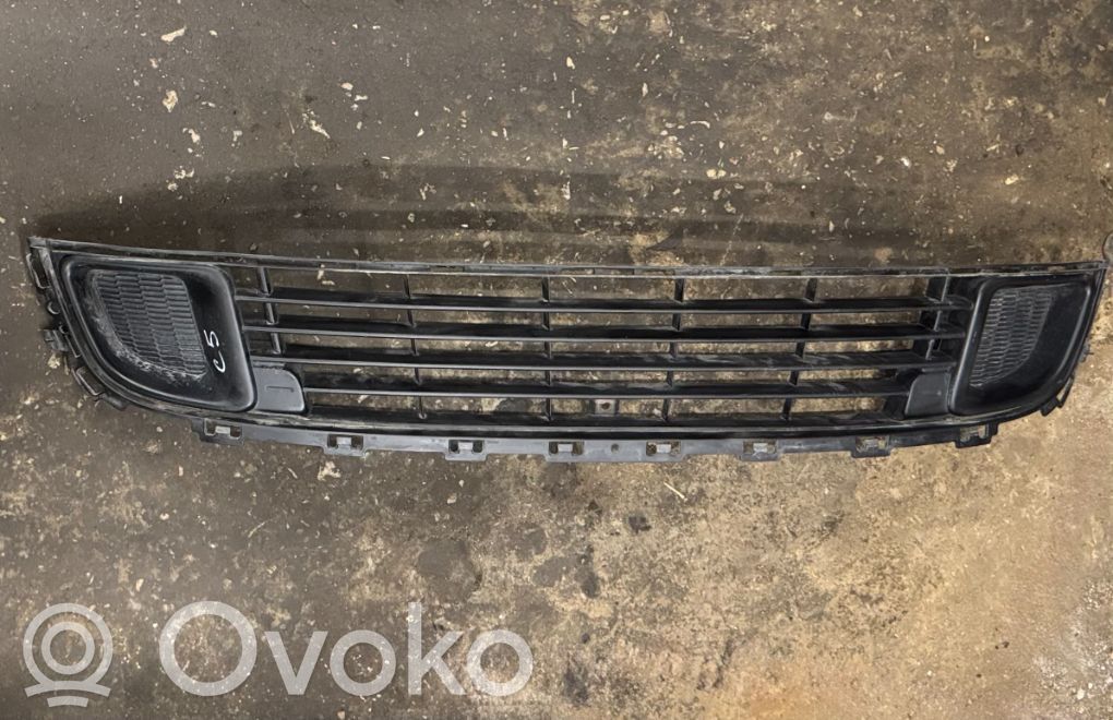 Front bumper lower grill   9681052677,2001586