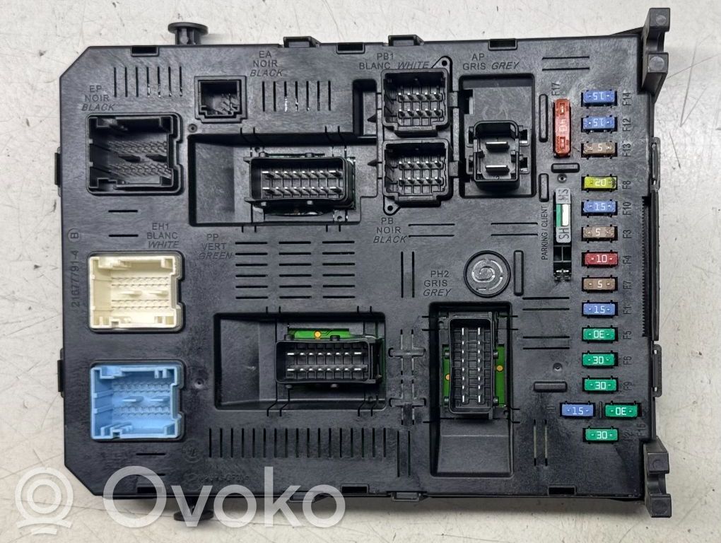 Peugeot 307 Central body control module 