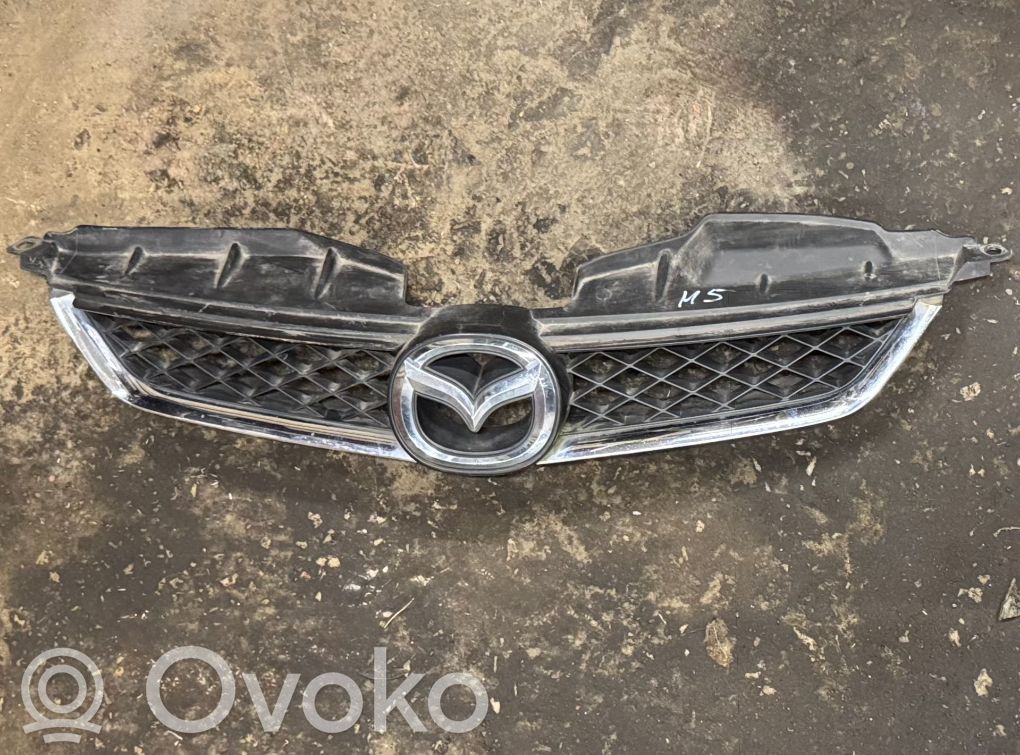 Grille de calandre avant   C23550711