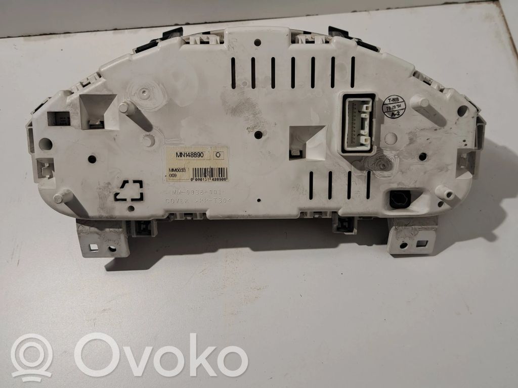 Mitsubishi Colt Speedometer (instrument cluster) 