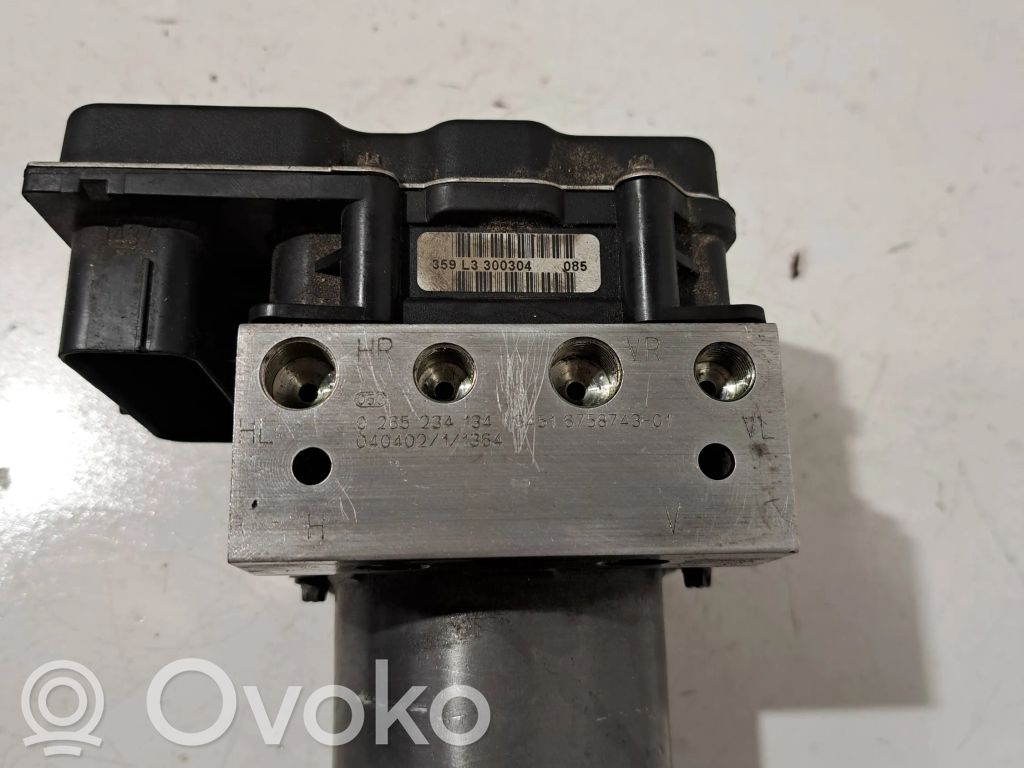 BMW 5 E60 E61 ABS Blokas 