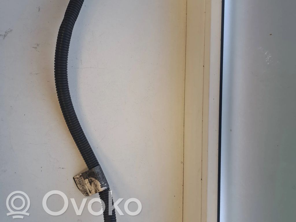BMW 5 E60 E61 Wires (generator/alternator) 