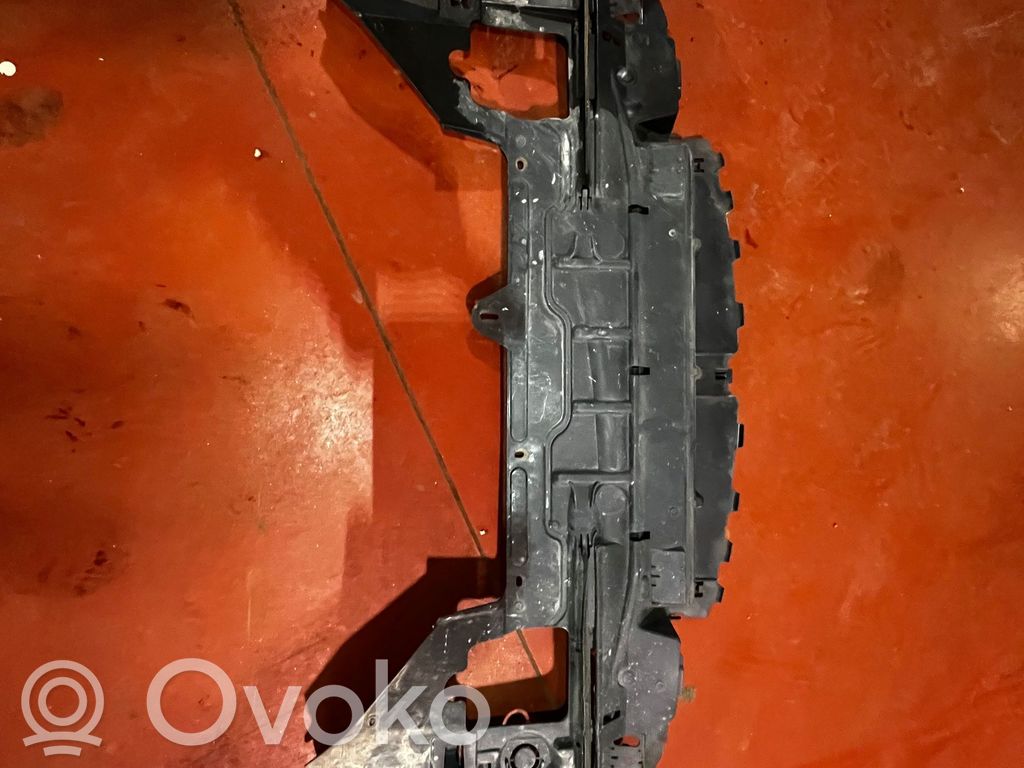 Citroen C5 Front bumper skid plate/under tray 
