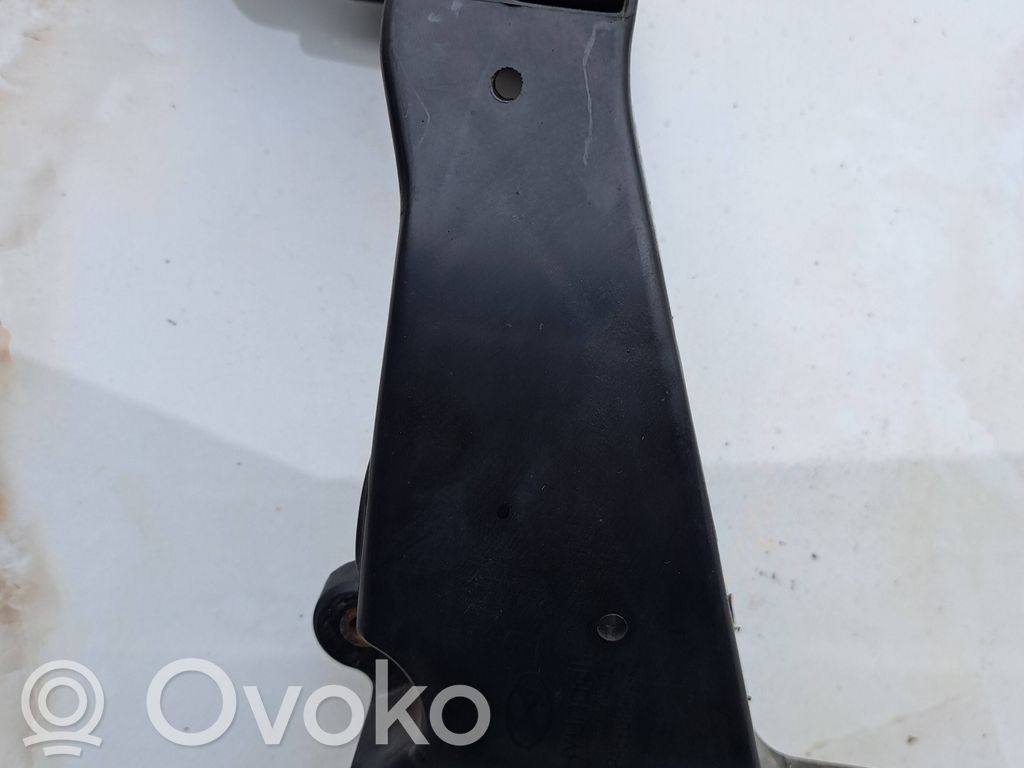 KIA Optima Support, fixation radiateur 
