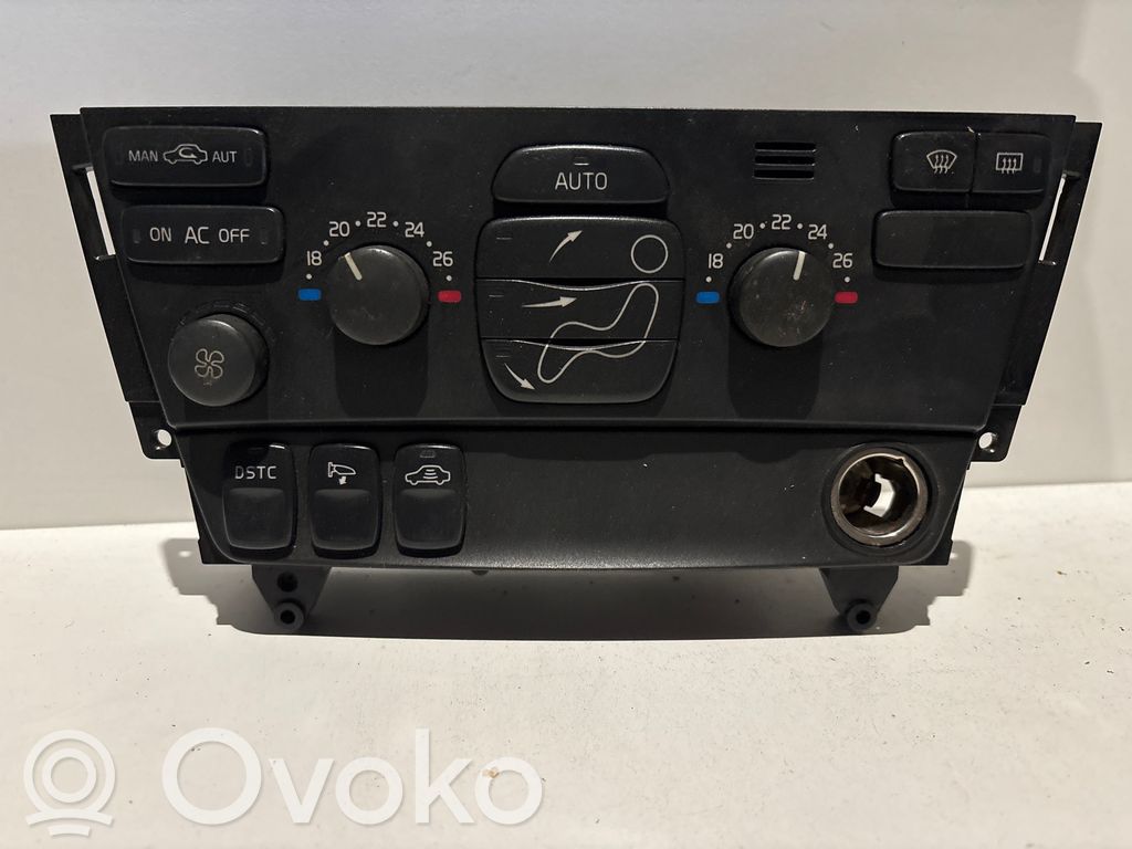 Volvo V70 Climate control unit 