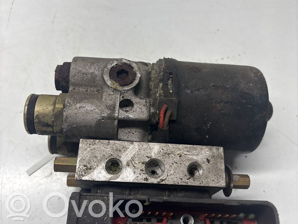 Ford Scorpio ABS Pump 