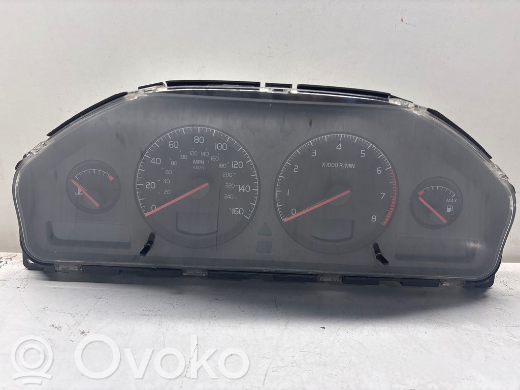 Volvo S80 Speedometer (instrument cluster) 