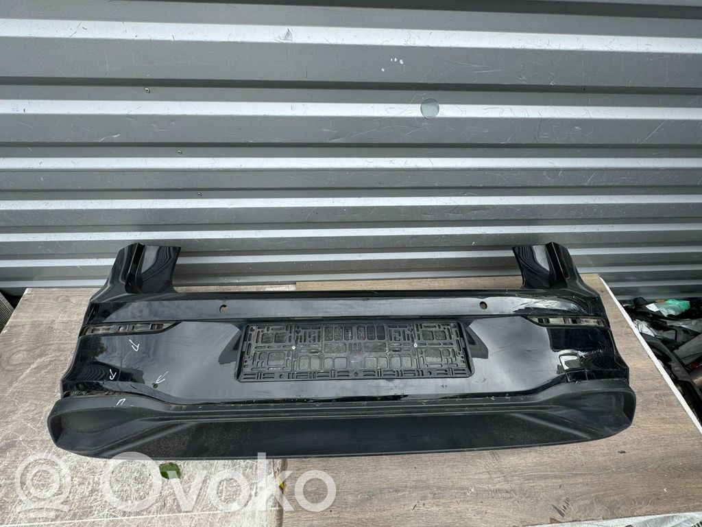 Volkswagen Golf VIII Parachoques 