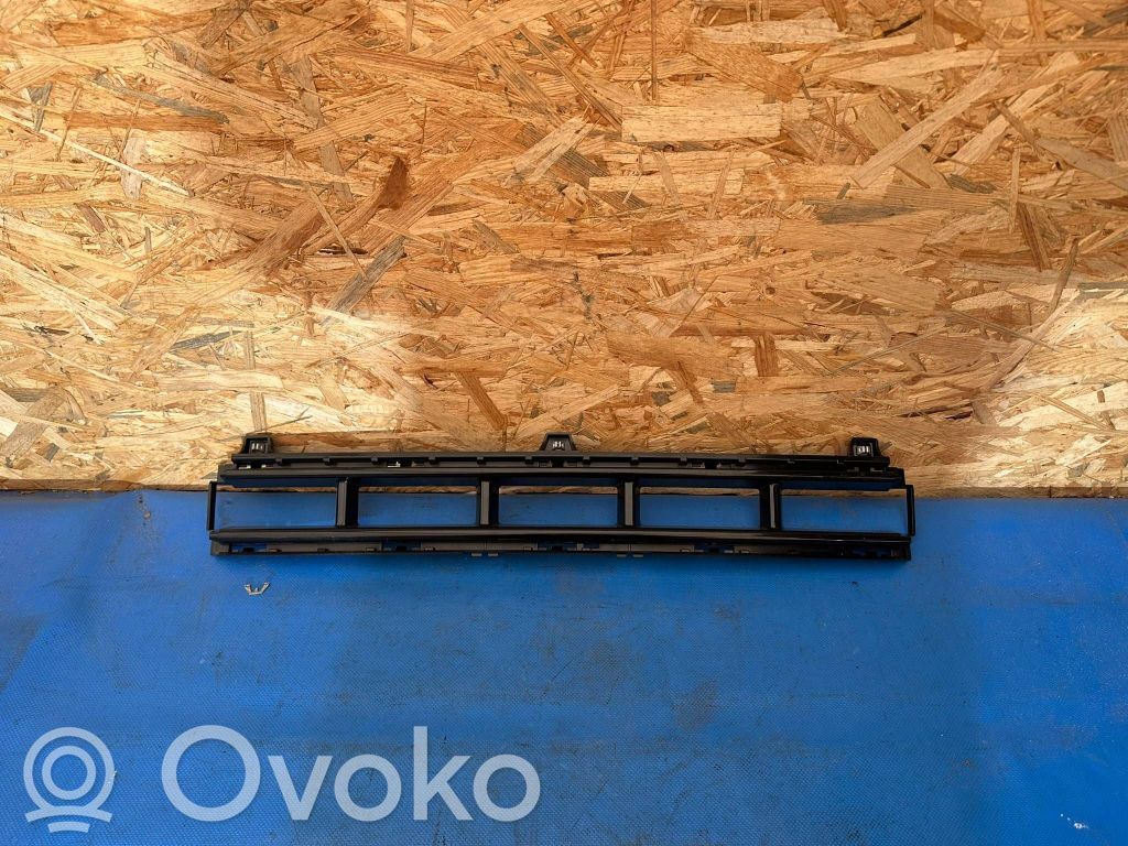 Jeep Compass Front bumper lower grill 