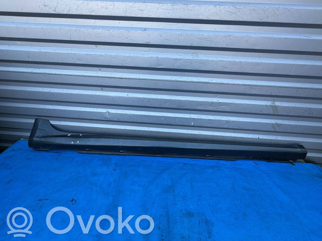 Audi A7 S7 4K8 Moldura lateral zona de pies 