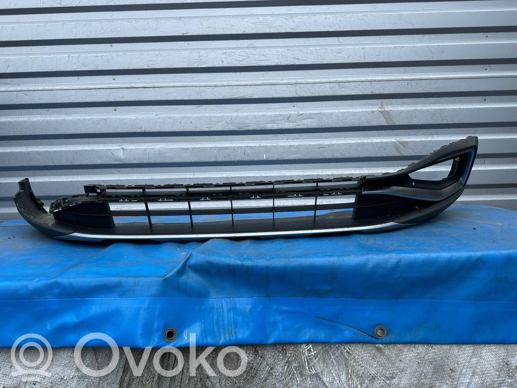 Volkswagen PASSAT B8 Paraurti anteriore 