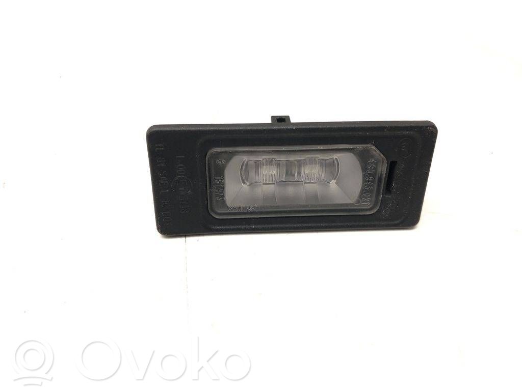 Éclairage de plaque d'immatriculation   4G0943021,A046341