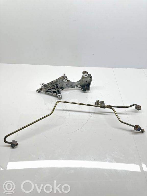 Fuel pump bracket   059130147H