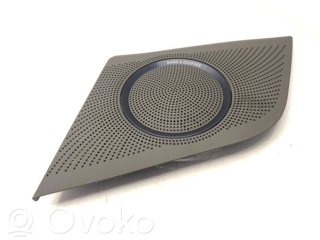 Moldura del panel (Usadas)   8T0857227A