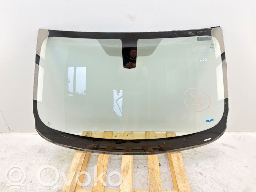 BMW X3 F25 Luna del parabrisas delantero 