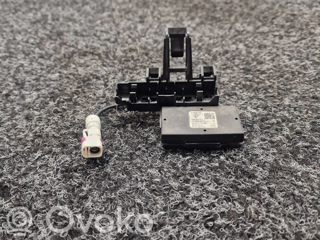 Porsche Macan (95B) Antenos stiprintuvas 