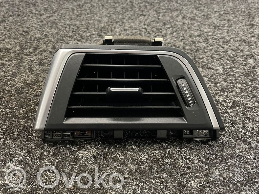 BMW 4 F32 F33 Šoninės oro grotelės 