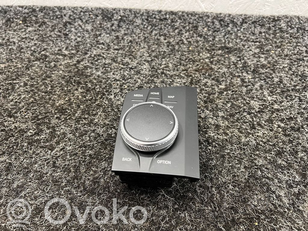 BMW 3 G20 G21 Panel radia 