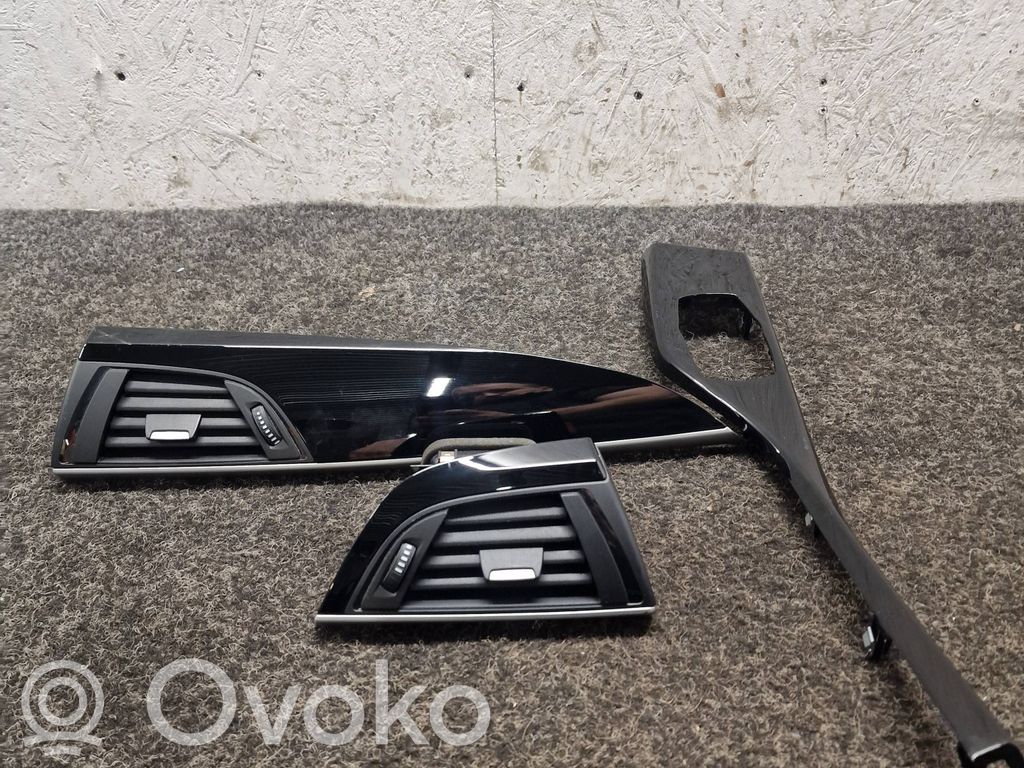 BMW 2 F22 F23 Set ornamente interior 