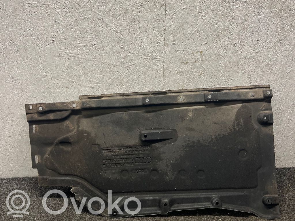Audi A5 Protección inferior lateral 
