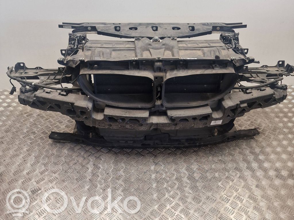 BMW 6 F12 F13 Pas przedni 