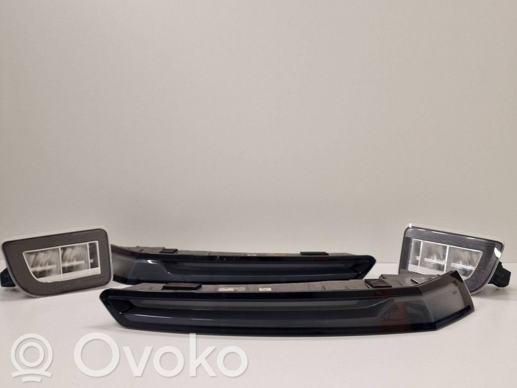 BMW iX Rear/tail lights set 