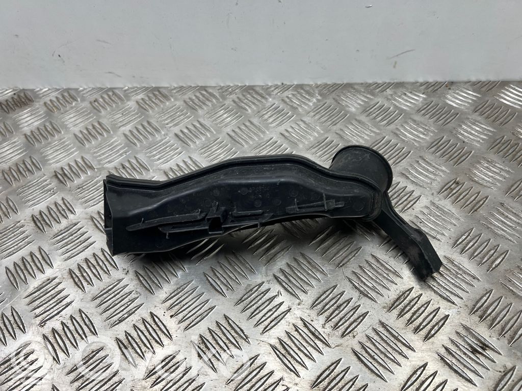BMW X1 U11 Rain gutter 